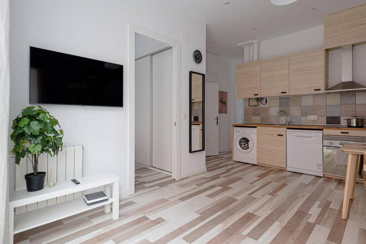 Lovely 2-Bed Flat In Tetuan By Sharingco. Madrid Esterno foto